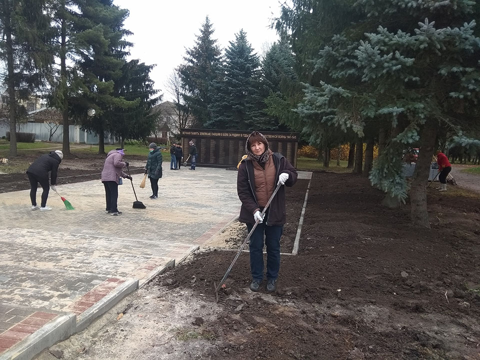 Сотрудники Карачевской администрации провели акцию «Память народа»