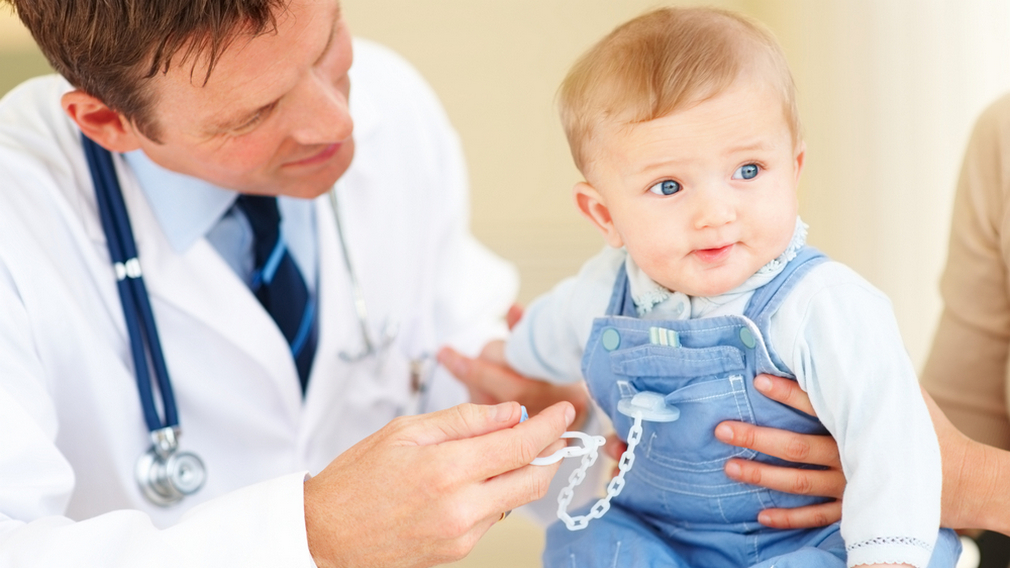 В детских отделениях больниц  Брянской области появится новое современное оборудование