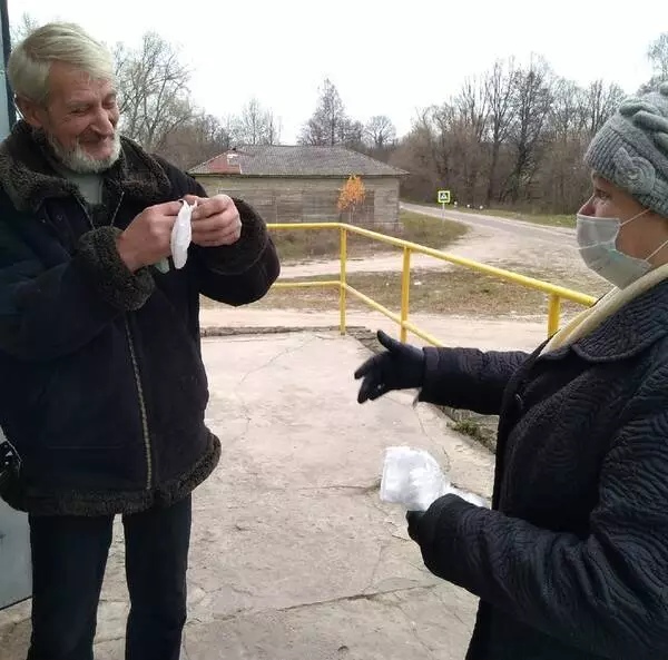 Культработники брянского села Митьковка напомнили землякам о мерах предосторожности при пандемии