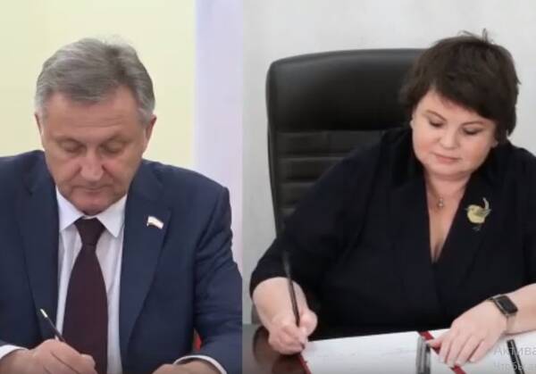 Главы городов Брянска и Симферополя заключили партнерское Соглашение