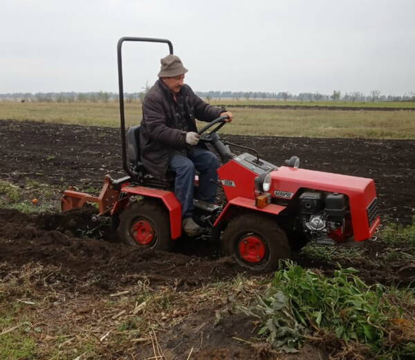 В Трубчевском районе Брянской области  помогают малоимущим семьям