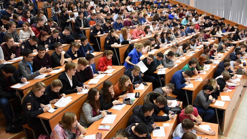 Брянцев в День Неизвестного солдата приглашают пройти тест «Тест по истории ВОВ»