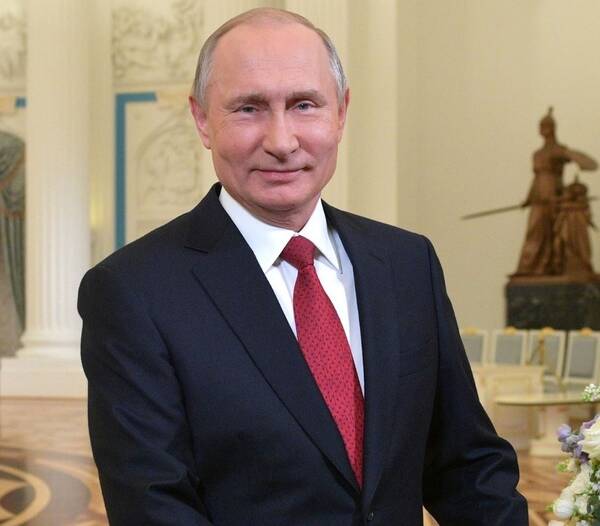 Президент Путин в декабре поздравит с юбилеем 190 долгожителей Брянской области