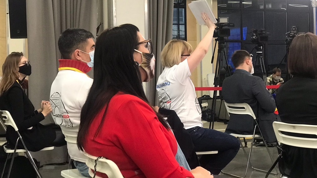 Брянские журналисты рассказали о мерах безопасности на встрече с президентом