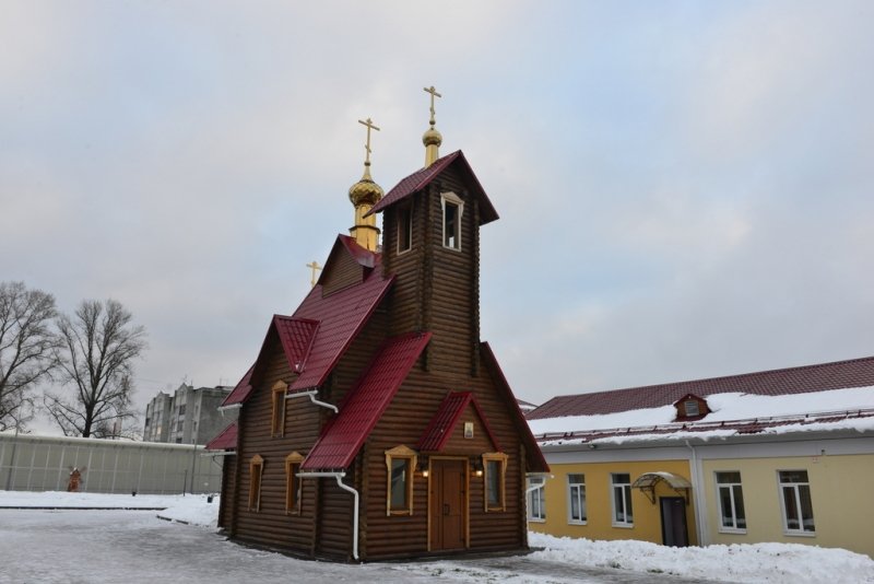 Благочинный Карачевского церковного округа сослужил в Филаретовском храме Брянской воспитательной колонии