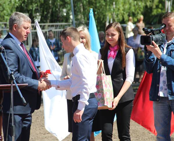 Около  2 млрд рублей в  Брянской области на жилье детям-сиротам потратили