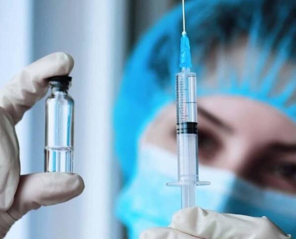 В Брянскую область для проведения вакцинации от коронавируса привезли 242 дозы