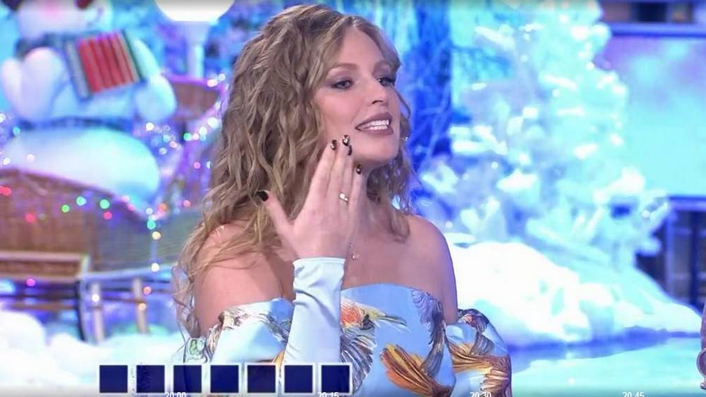 На «Поле чудес» брянская ведущая и актриса накормила всех пирожками