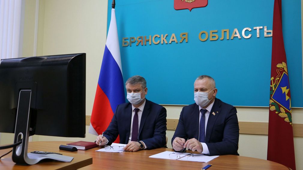 Председатель Брянской облдумы Валентин Суббот обсудил поддержку предпринимателей