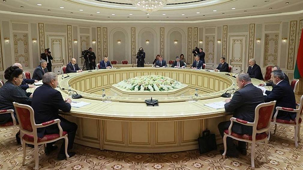 В Брянскую область с официальным визитом приедет посол Республики Беларусь Владимир Семашко