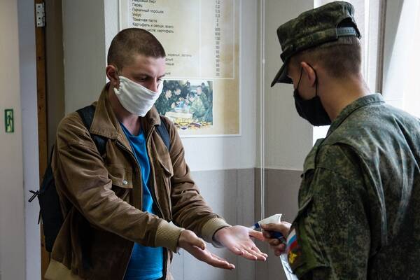 Брянских призывников дважды тестируют на коронавирус