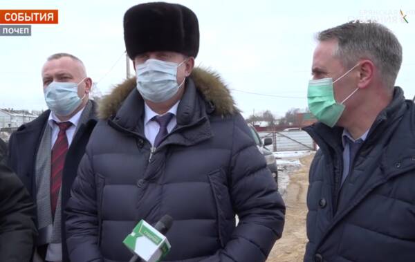 Губернатор Брянской области Александр Богомаз проинспектировал строительство ледового дворца