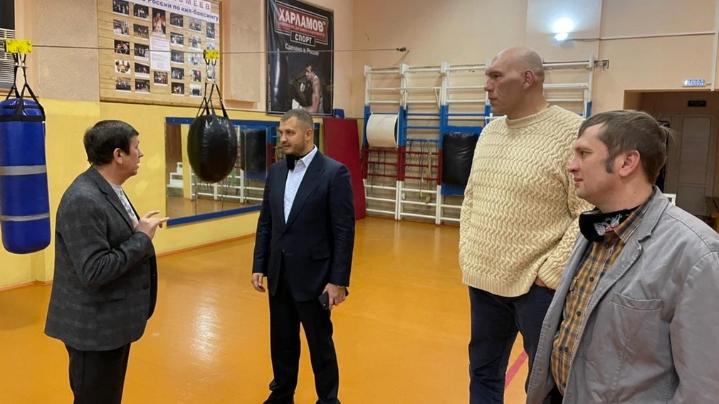 Руководитель Федерации бокса России Субачев на Брянщине побывал