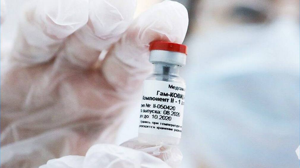 Надежность российских вакцин от COVID-19 признана зарубежными экспертами