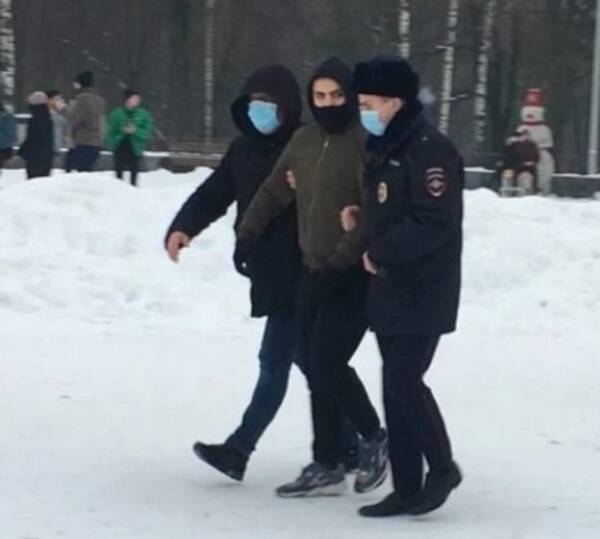 Брянцам напомнили об ответственности за участие в незаконных акциях