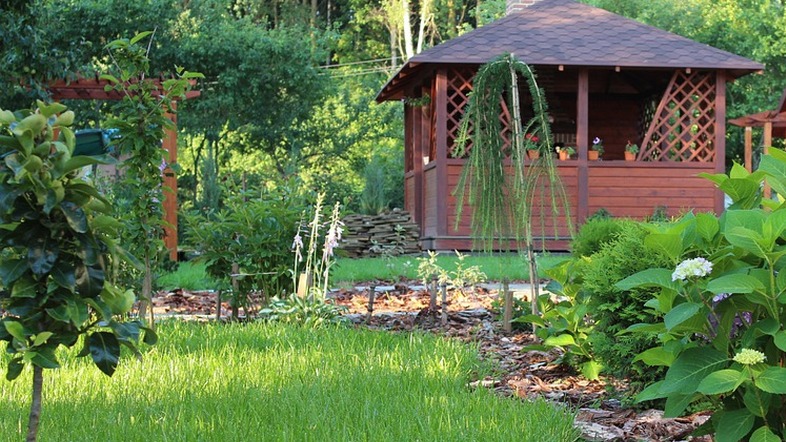 В брянской Бежице благоустроят дворовую территорию на Ново – Советской улице