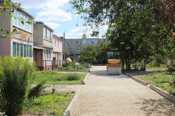 В брянской Суземке благоустроят территорию крупного микрорайона за 4,5 млн рублей