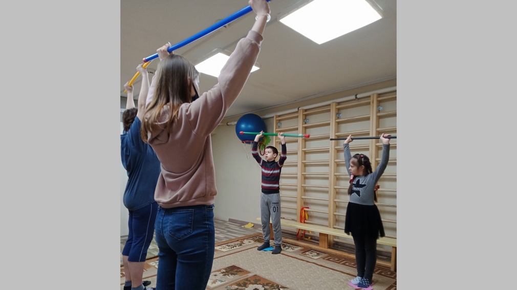 Волонтеры Брянского госучилища олимпийского резерва побывали в Центре развития «Гармония»