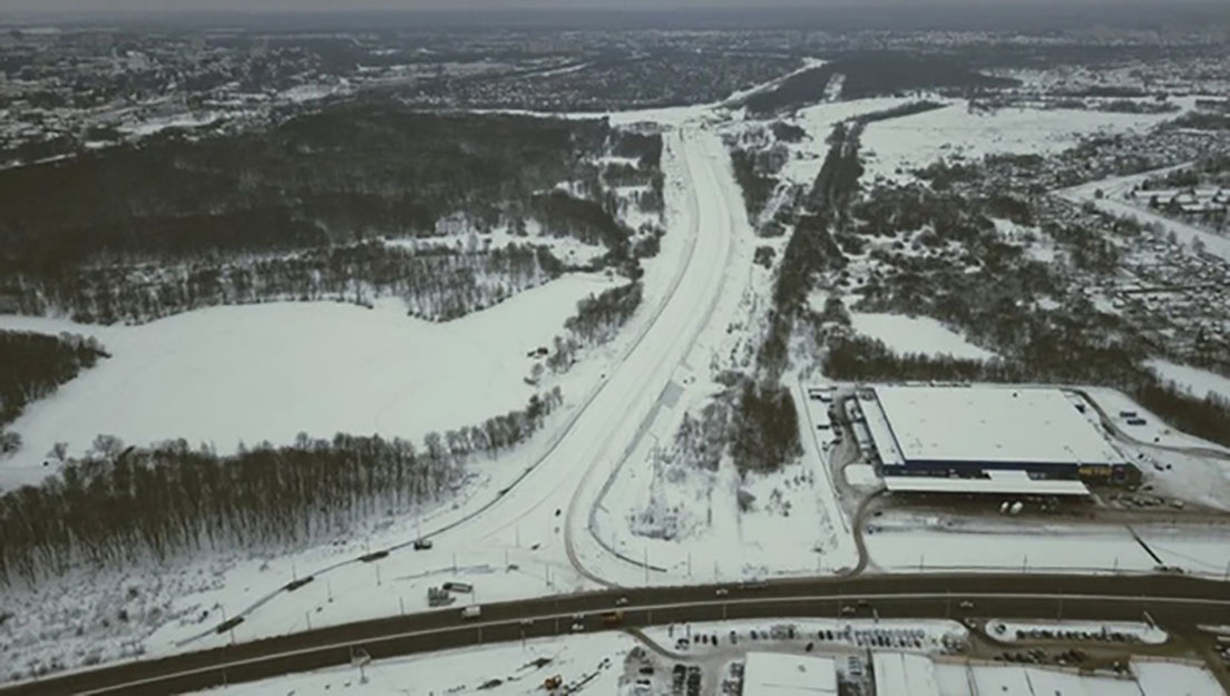 На участке дороги-дамбы от проспекта Московского до моста установили светильники