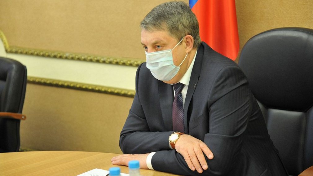 Брянский губернатор Богомаз призвал подключиться к вакцинации руководителей районов