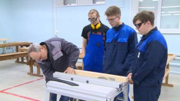 1000 жителей Брянской области переобучили по программе «Экспресс-Worldskills»