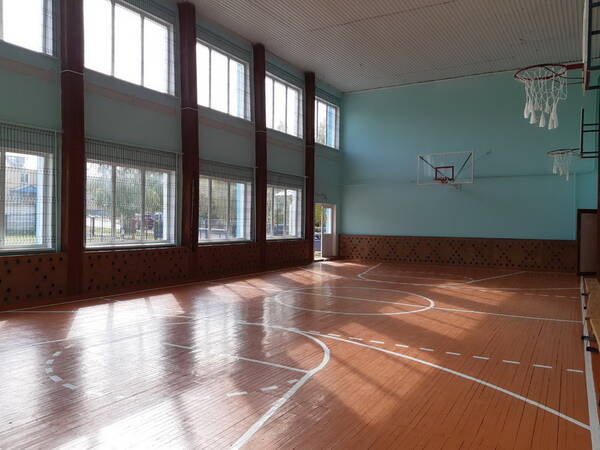 В сельских школах Брянщины обновят 10 спортивных залов