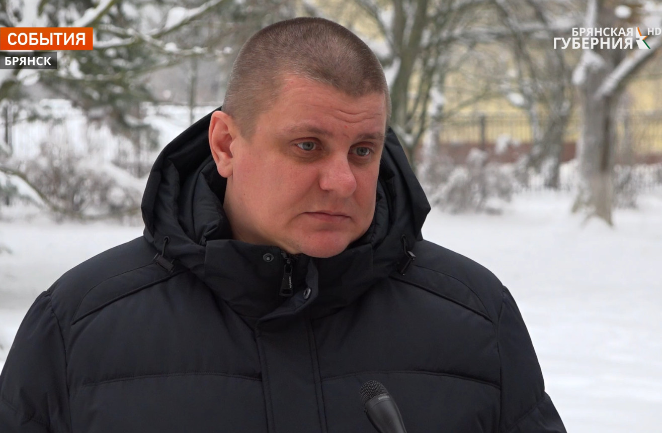 Герой России Александр Постоялко: «Нельзя втягивать детей в политические игры»