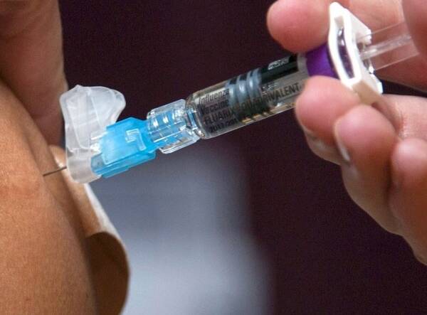 Брянщина получила еще 3 тысячи доз вакцины «Спутник V»