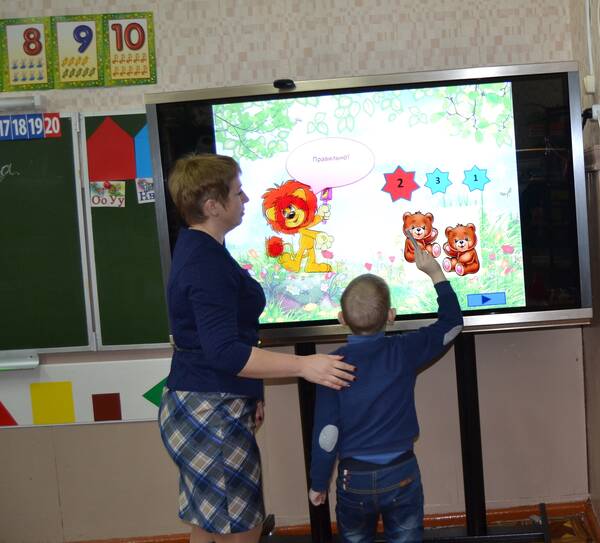 В брянской Клетне на летних каникулах проведут капремонт школы-интерната