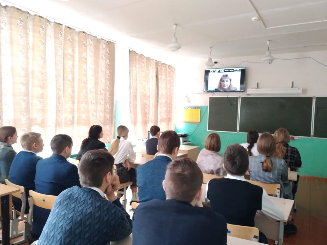 В Карачеве прошла онлайн-конференция в честь 800-летия Александра Невского