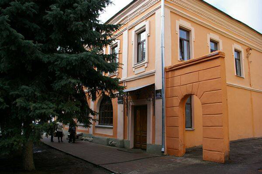 В учреждениях культуры Брянска в этом году оборудуют современной техникой