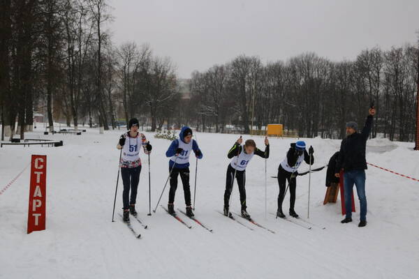 На Кургане Бессмертия в Брянске состоялась II районная лыжная эстафета