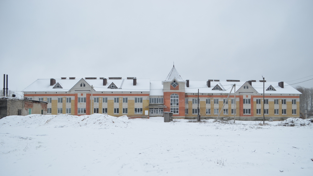 В брянском Климово продолжается реконструкция школы-интерната