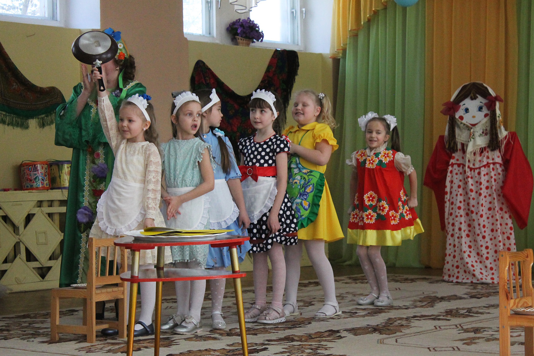 В детских садах Карачева прошли утренники, посвященные Масленице