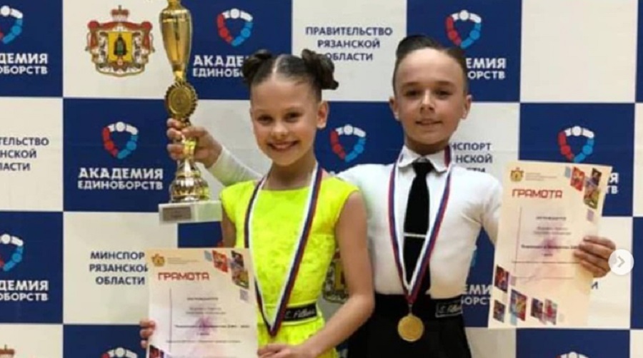 Брянские танцоры стали чемпионами Центрального Федерального округа