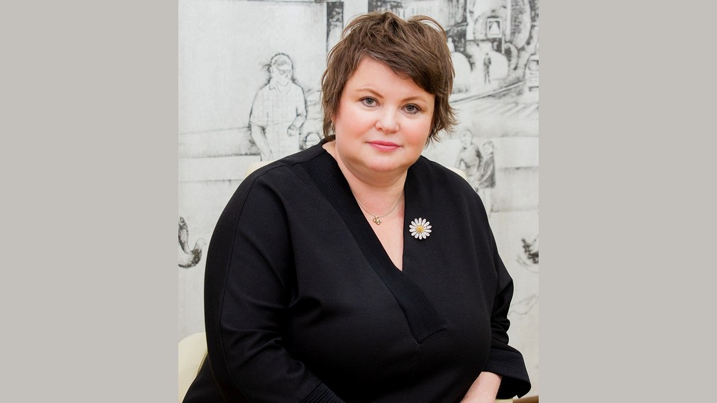 Глава Брянска Марина Дбар выступила на очередном заседании горсовета