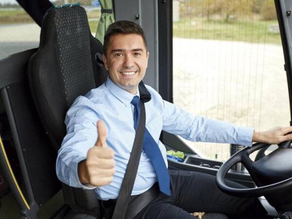 Брянское автопредприятие приглашает на работу водителей автобусов и кондукторов