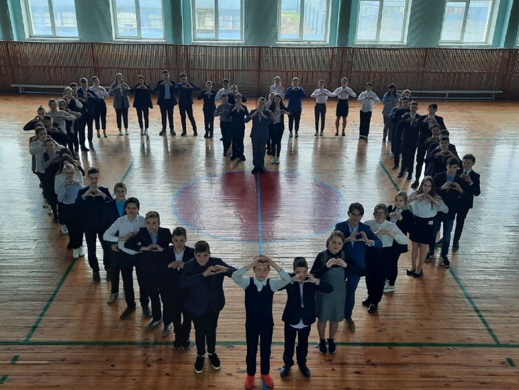 Учащиеся Брянского лицея и волонтеры поучаствовали в областной акции «Спасибо, донор!»