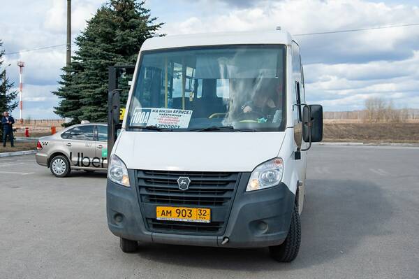 Количество автобусных рейсов к брянскому аэропорту увеличили до 19