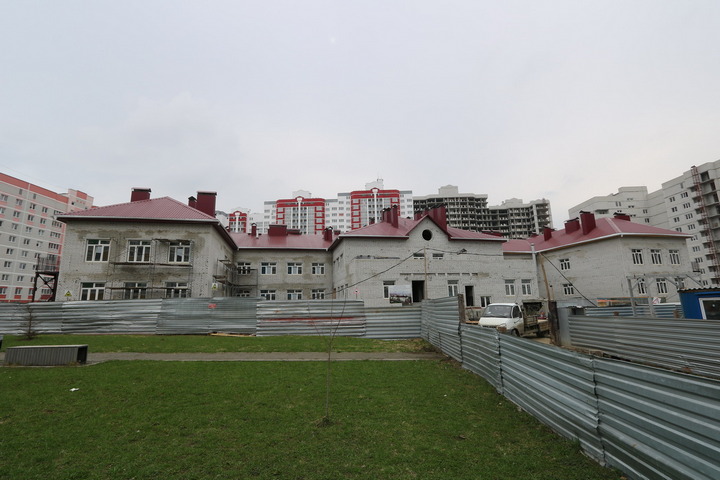 В Старом аэропорту Брянска осенью откроют новый детский сад на 270 мест