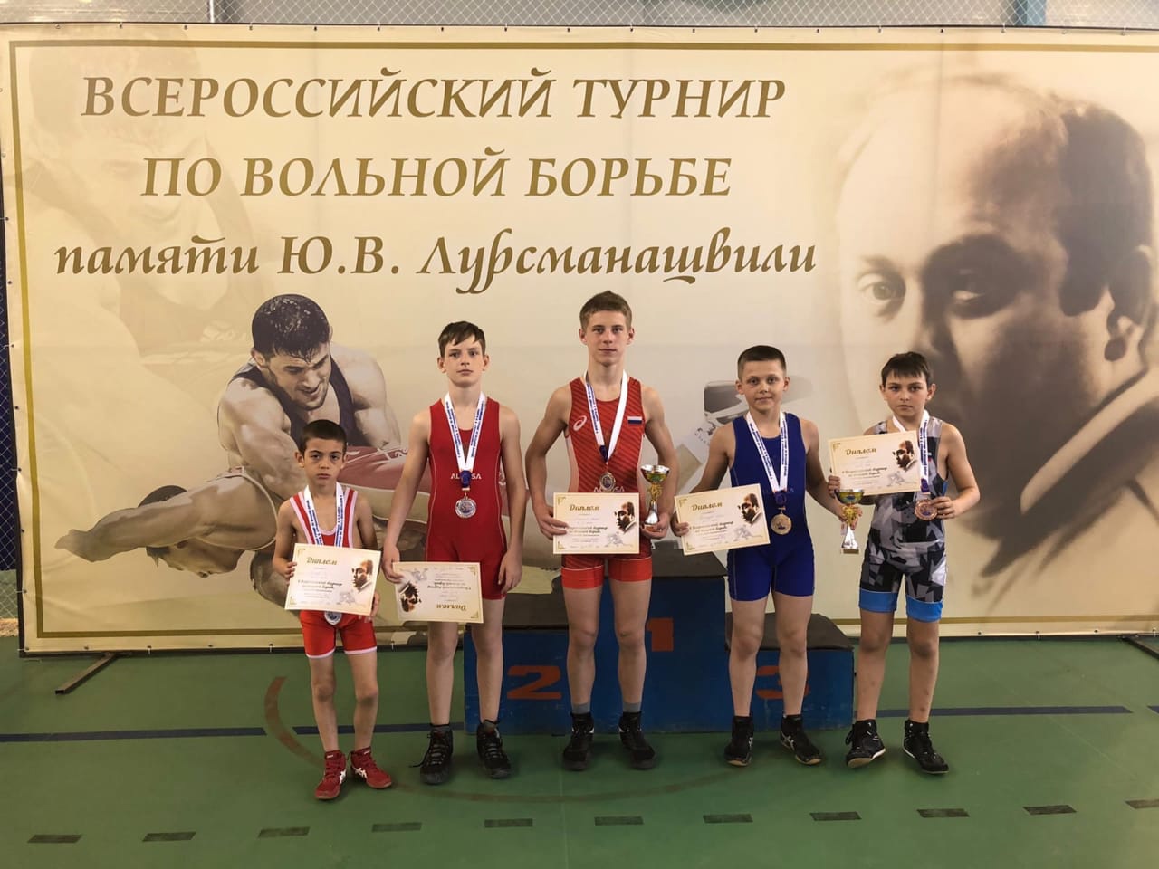 Карачевские  юные спортсмены заняли призовые места на V Всероссийском турнире по вольной борьбе