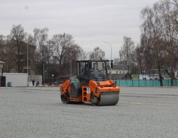 В брянском Стародубе благоустраивают спортивный стадион «Заря»
