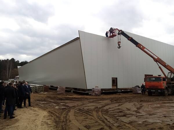 Губернатор Брянщины поручил еженедельно докладывать о строительстве спортобъектов