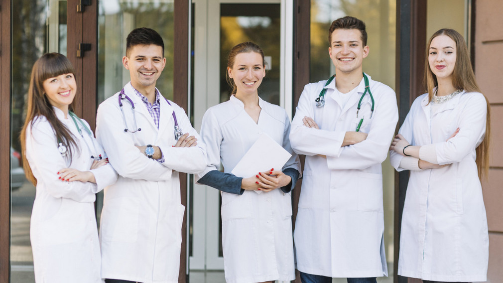 Сеченовский предуниверсарий Брянской области выпускает первых старшеклассников