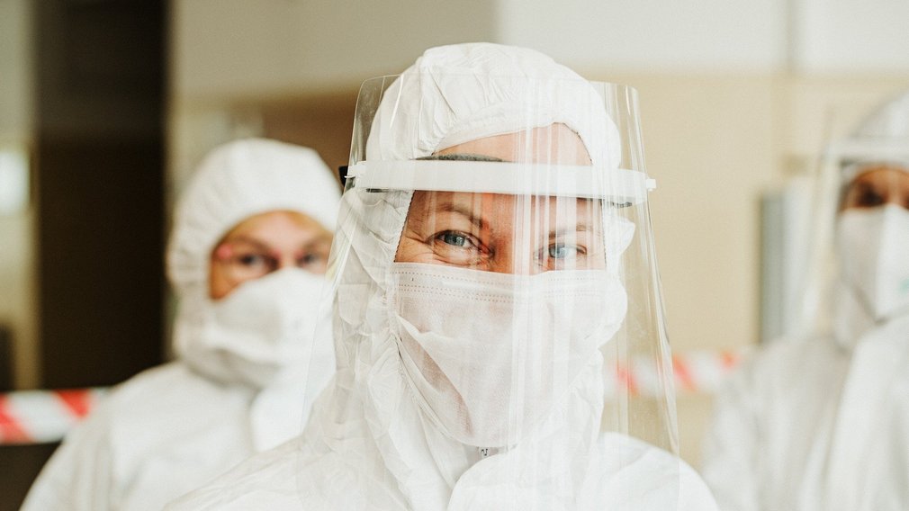 Прививку от Covid-19 сделали 72 334 жителя Брянской области