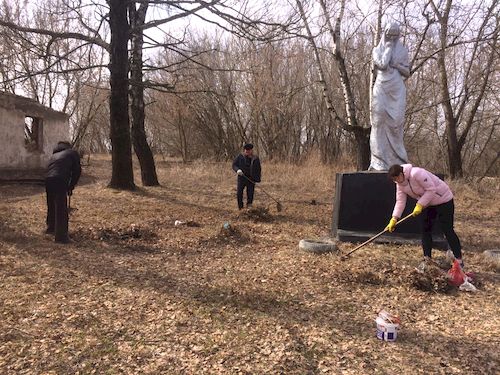 Всем миром – на субботник