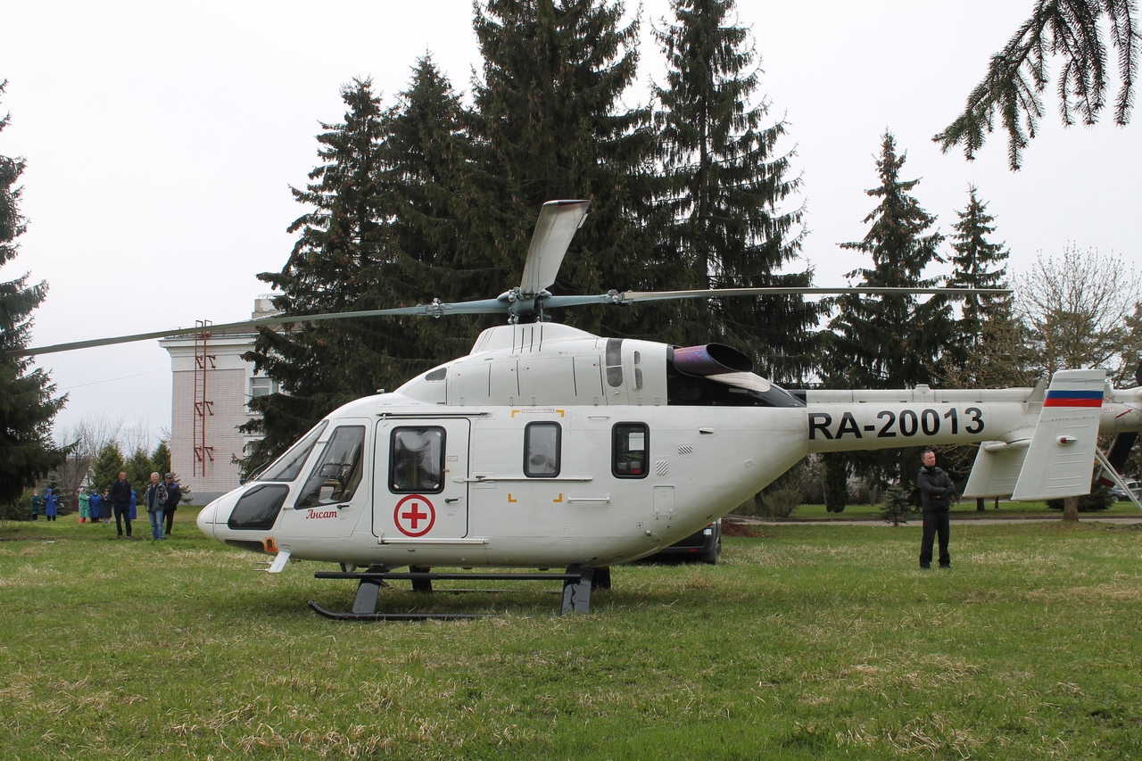 Из Карачева вертолетом  в московскую клинику