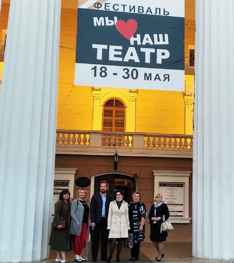 Карачевцы побывали на театральном фестивале в Брянском драмеатре