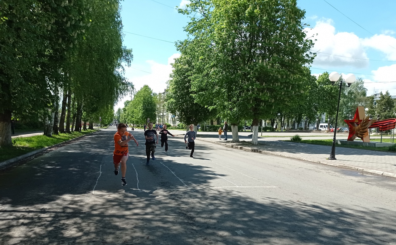 В Карачеве прошел фестиваль ГТО среди учащихся школ района