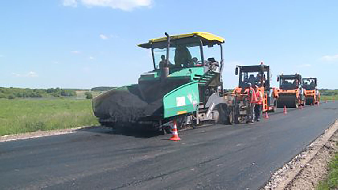 В Брянской области активно реализуют нацпроект «Безопасные качественные дороги»